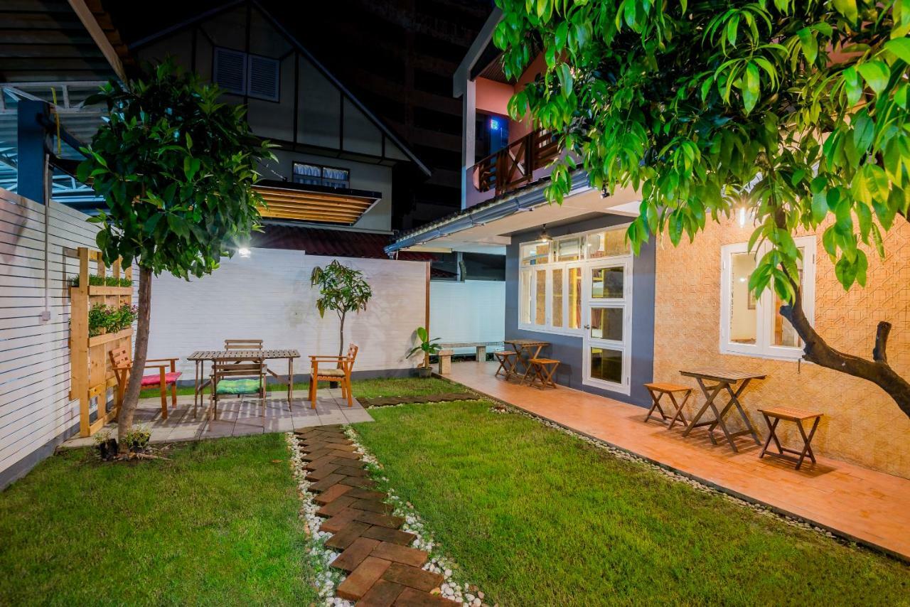 Albergue T Smy House Bangkok Exterior foto